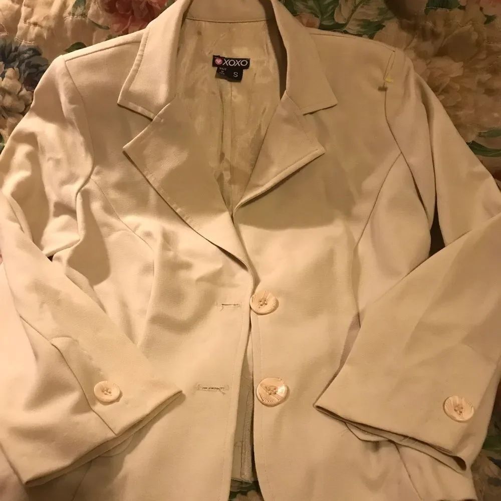 XOXO Tan Blazer sz. Small